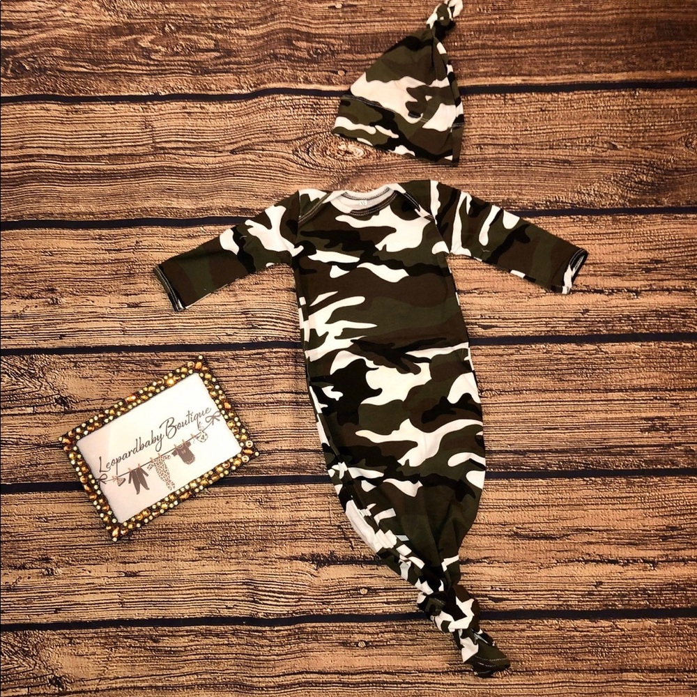 Camo gown and hat set 0-3 months